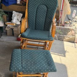 Glider Chair And Ottoman 
