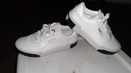 PUMA Sneakers!