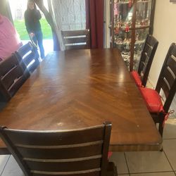 Dinning Room Table