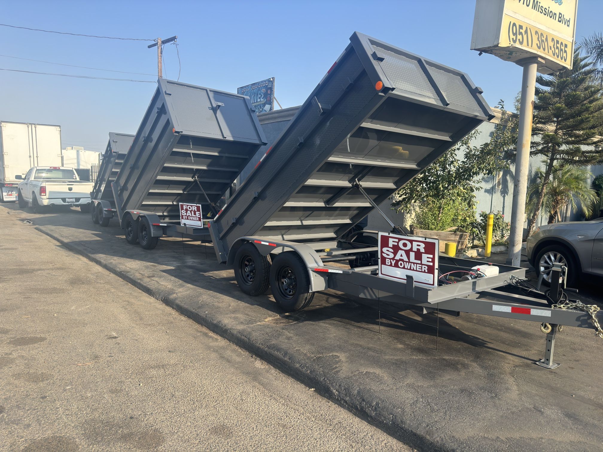 Dump Trailer Year 2025 Size 8x10x2 Price $4695