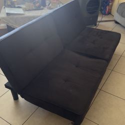 black futon