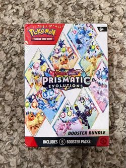 Pokémon Scarlet & Violet Prismatic Evolutions Booster Bundle