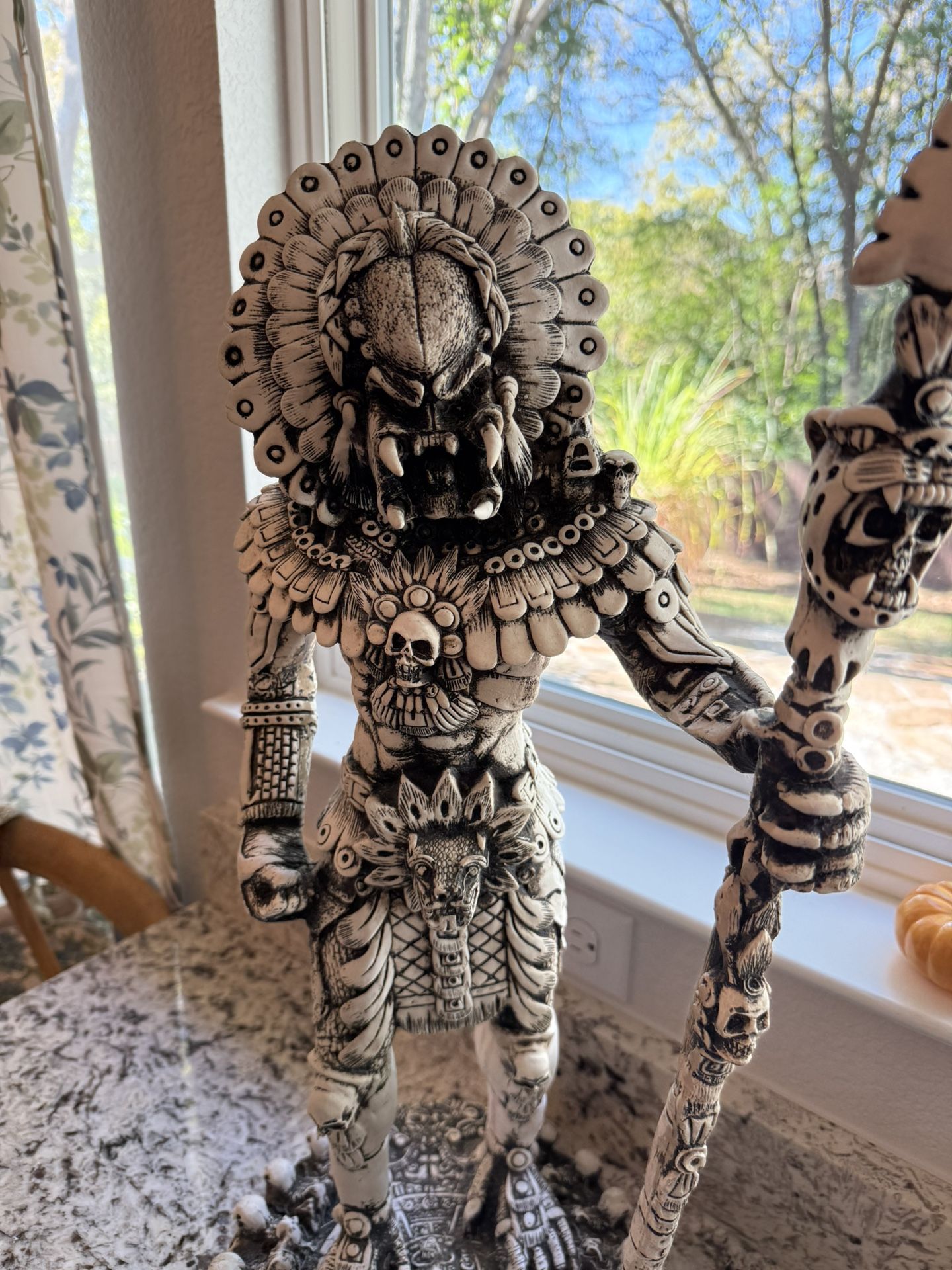 Predator Statue 