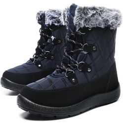 Winter Boots for Women.    Brand New