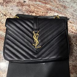 Black Purse