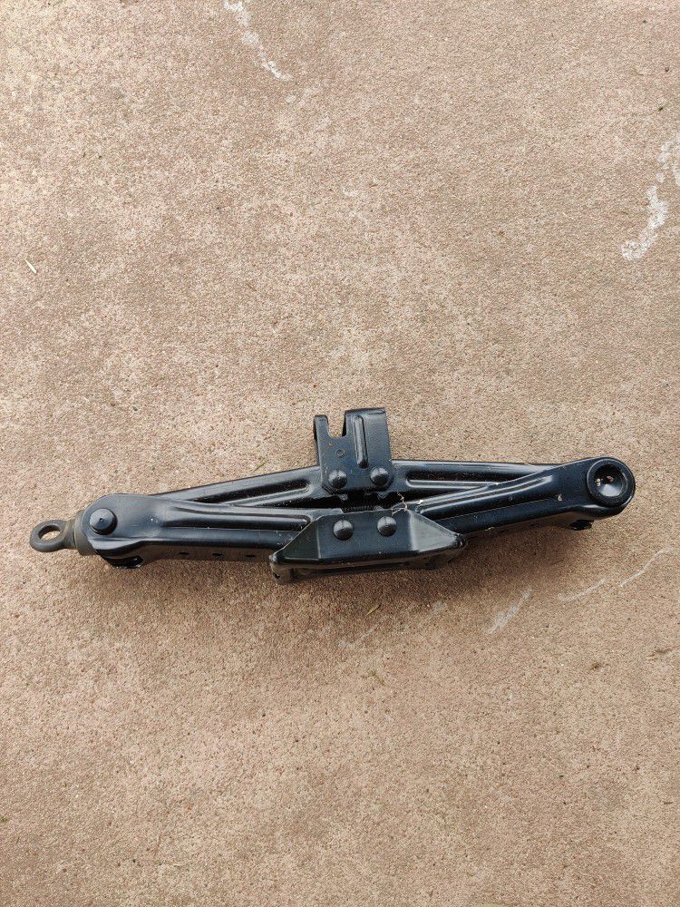 Car Jack Up To 12 Inch Rise