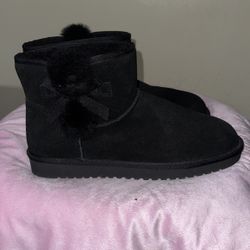 Women Size 10 KOOLABURRA By Ugg 