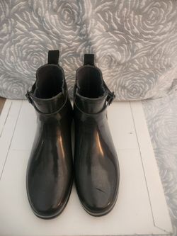 Womans Hunter Boots size 8