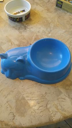 Plastic Cat Food/Water Bowl