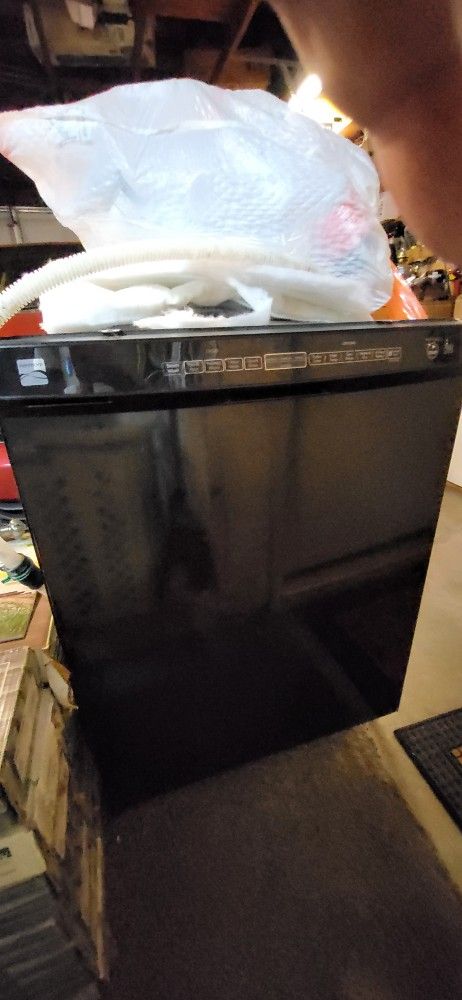 Kenmore Dish Washer