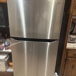 LG top freezer refrigerator