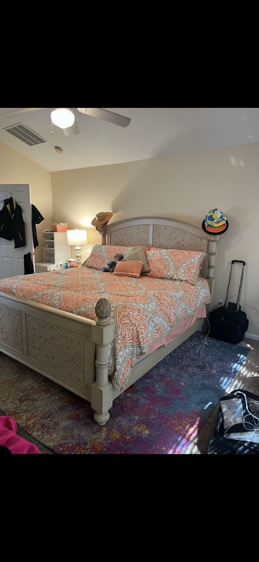 King Bed Frame And headboard, Dresser, Nightstand