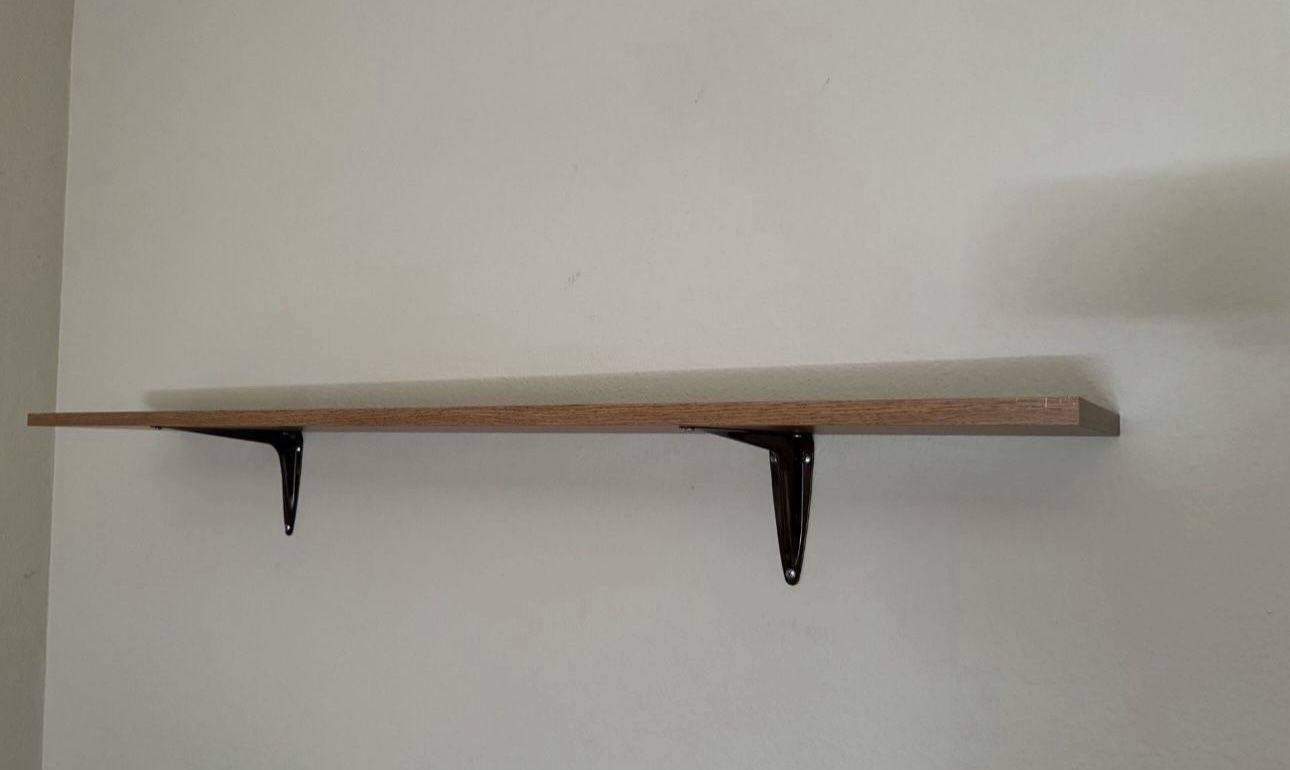 4ft Shelf With Brackets 