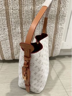 Tote n wallet