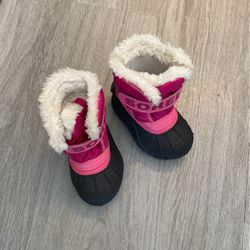 Sorel Kids Boots - Size 6