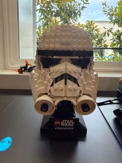 LEGO Star Wars Stormtrooper Helmet 75276 – Retired Set