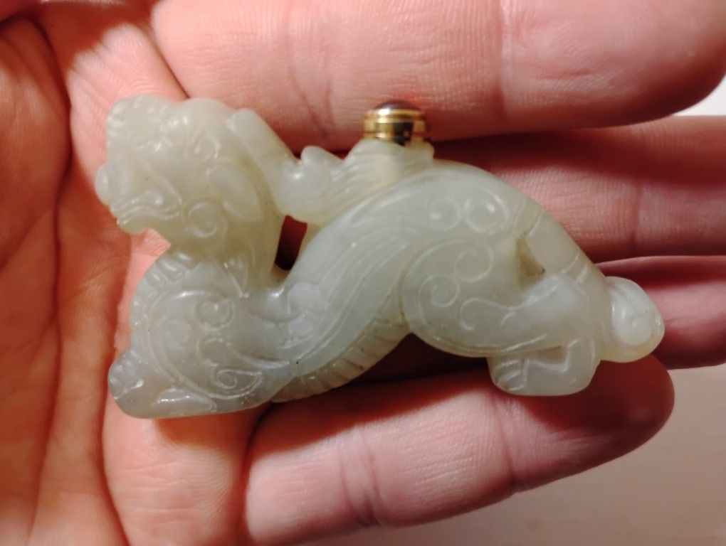 Chinese 19th Century Jade Dragon Snuff Bottle Antique