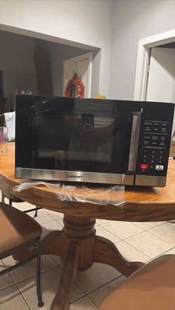 0.9 cu ft cuisinart mircowave oven with air fryer