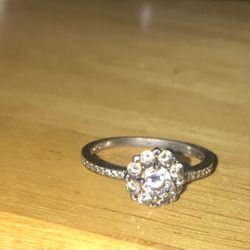 Beautiful Silver Sterling Ring will trade