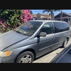 2000 Honda Odyssey