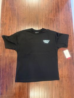 T shirt size large