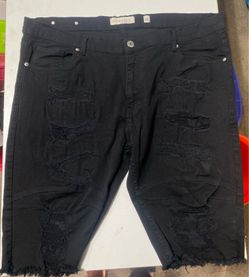 Men’s black evolution jean shorts y2k