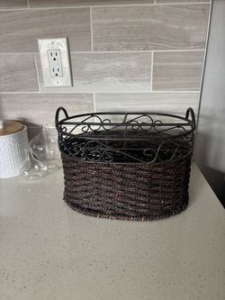 Metal & Wick Basket