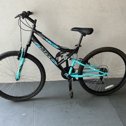 BICYCLE HUFFY 18 SPEED SIZE 26 BRAND NEW 