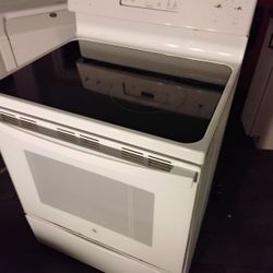 GE Flat Top Electric Stove 