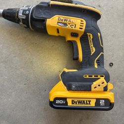 XR DEWALt 20v Drywall Screw Gun And 2.0 Battery New 