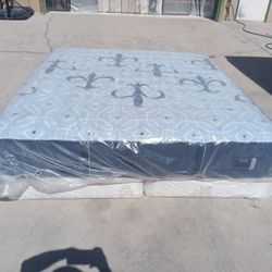 New King Stearns And Foster Firm Mattress Only 