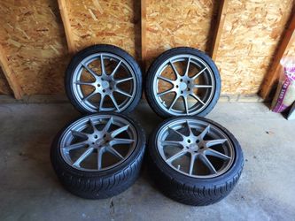Oz Omnia 18x8, 5x100, with BFG G-force Comp-2 A/S Plus in 225/40ZR18
