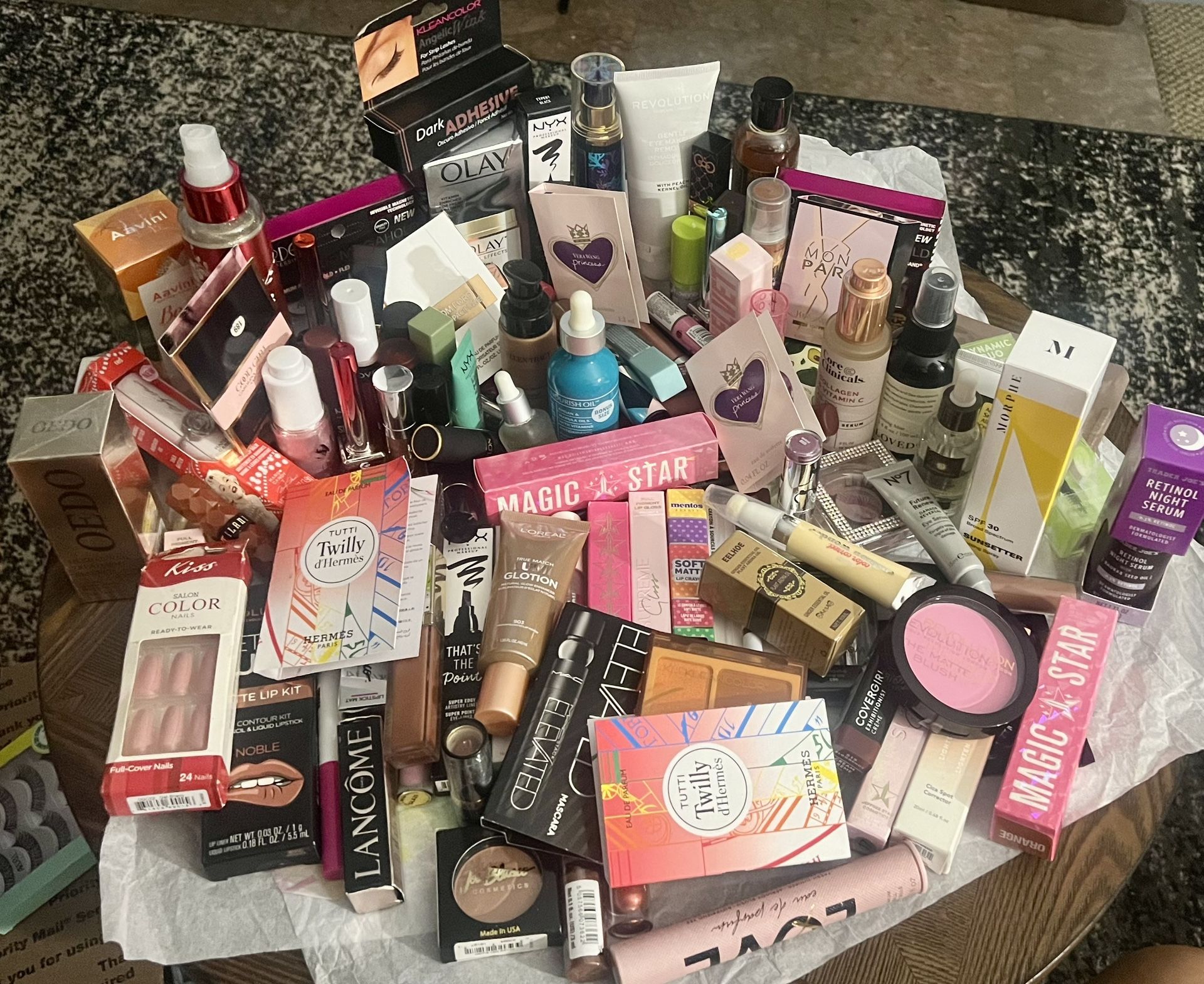 Makeup/Skincare/Nails/Jewelery Bundle 15Items