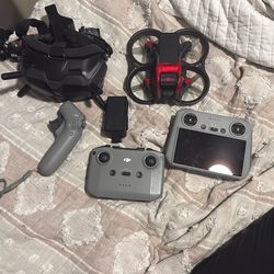DJI Avata W/ Goggles &3 Intelligent Flight Batteries And Controllers