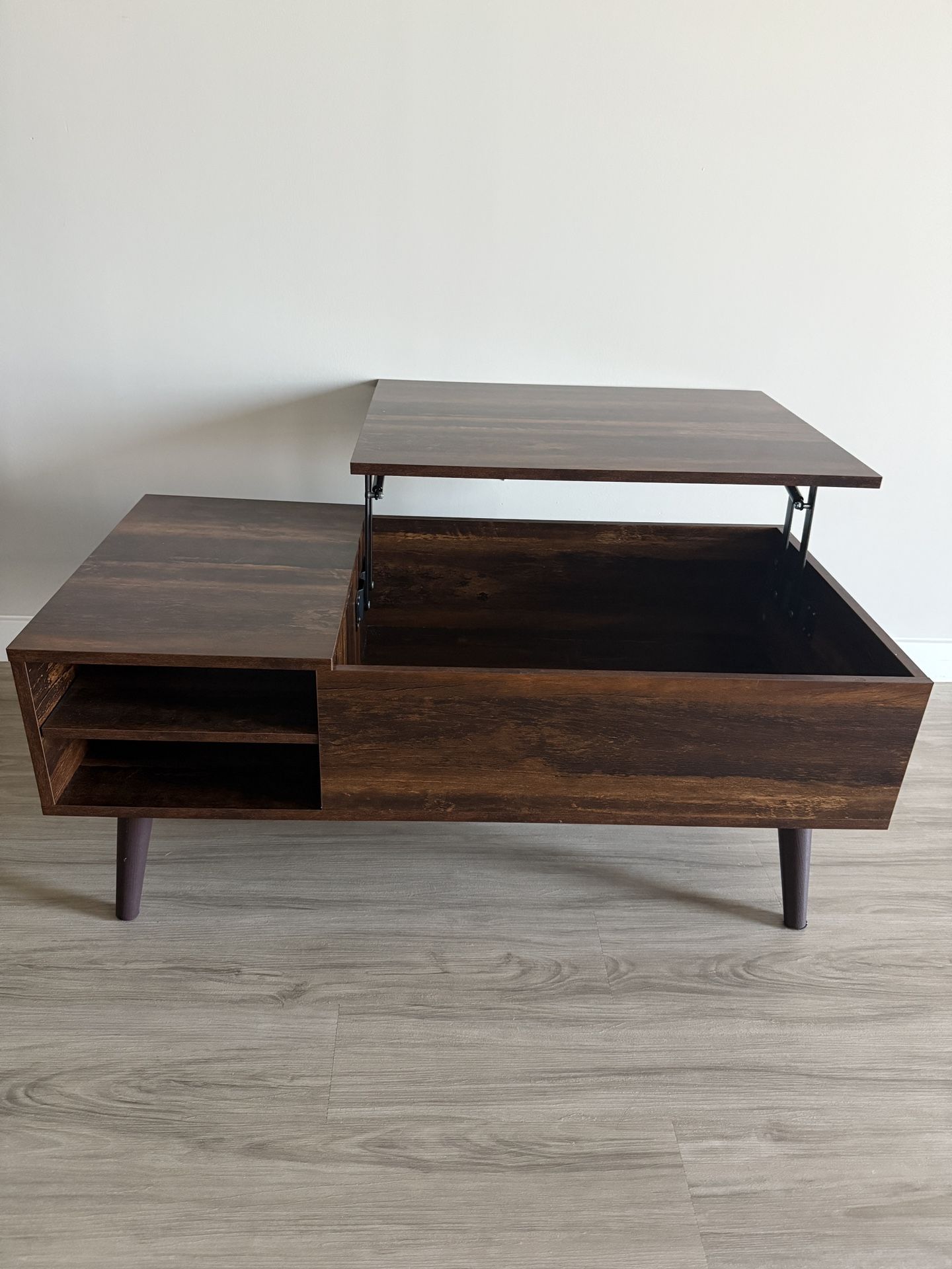 Lift‑Top Coffee Table – Rustic Wood & Hidden Storage!