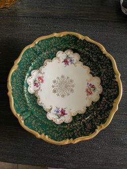 Vintage 1970 RW Bavaria Gold Gilded Green & Floral Decorative 8” Plate
