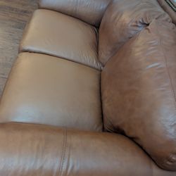 vintage leather loveseat see pics 