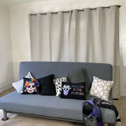 IKEA Futon / Sleeper Sofa / Folding Chair/ Hide Away Bed / Sófa Cama