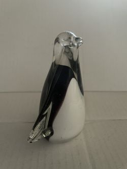 Glass Pingwin Paper Weight