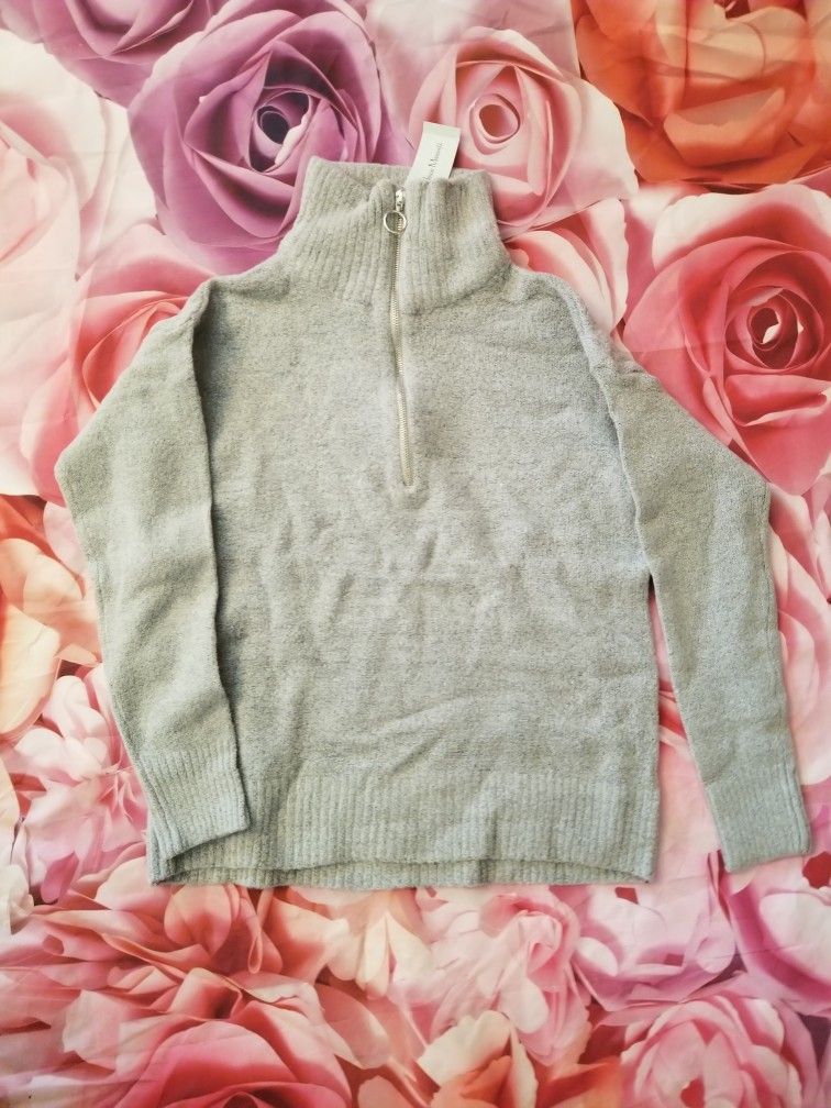 Junior Womens Dress Dresses Size Medium 8 10 & Gray Zip Up Sweater Size Small Never Worn
