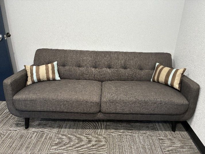 Couch - Excellent Condition