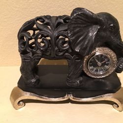 Elephant clock
