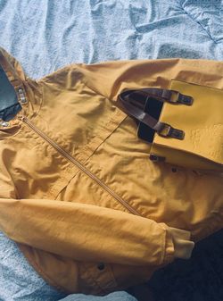 Pretty yellow jacket from cat n jack
