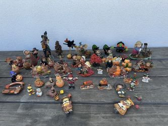 Collectibles Harvest Figurines