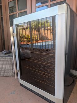 Wine Cooler Refrigerator with Glass Door