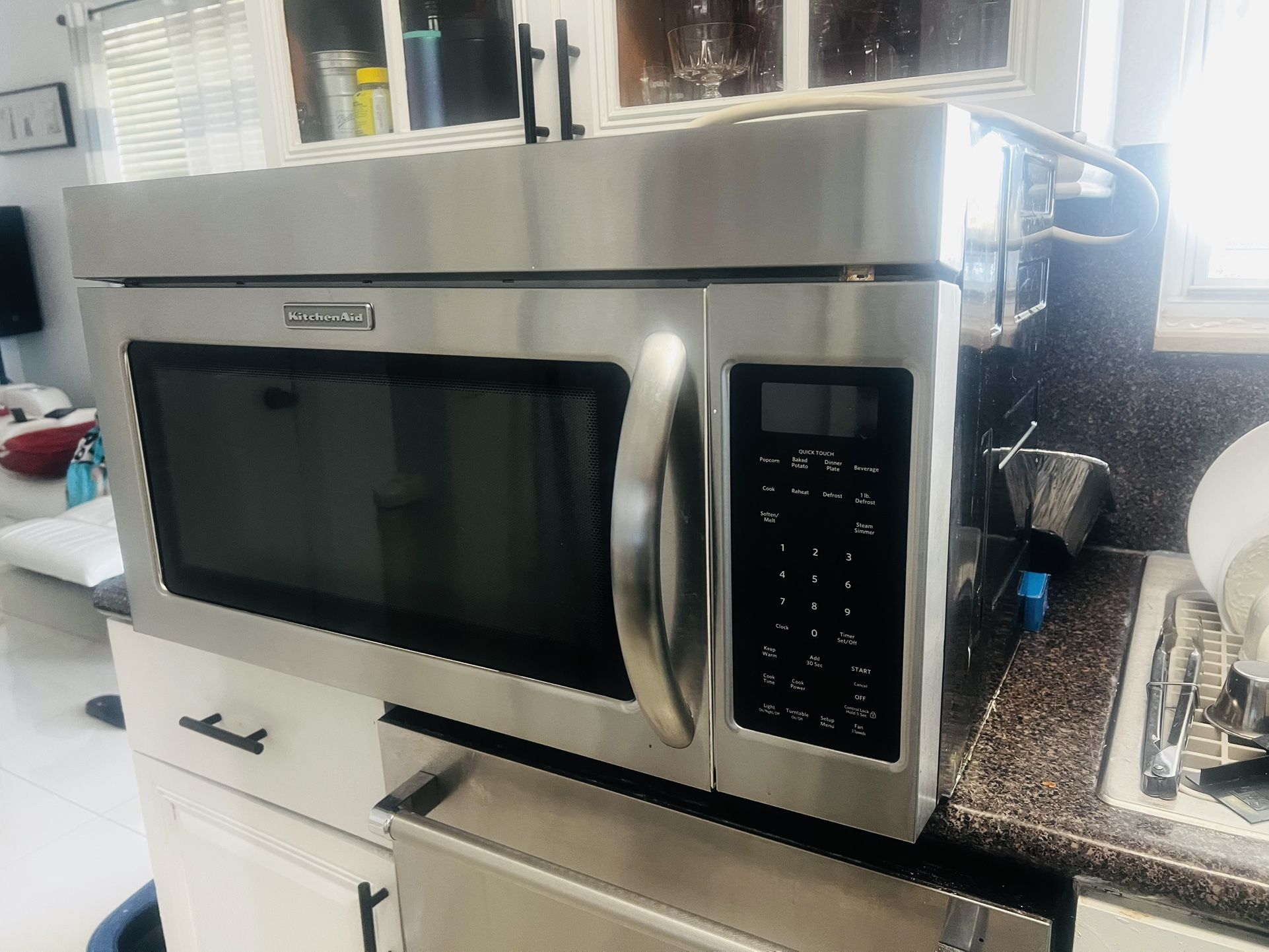 kitchenaid microwave over the range (gratis)