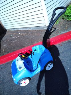 Step 2 tikes car