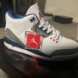 Air Jordan 3 Retro Size 9, White, Blue, 