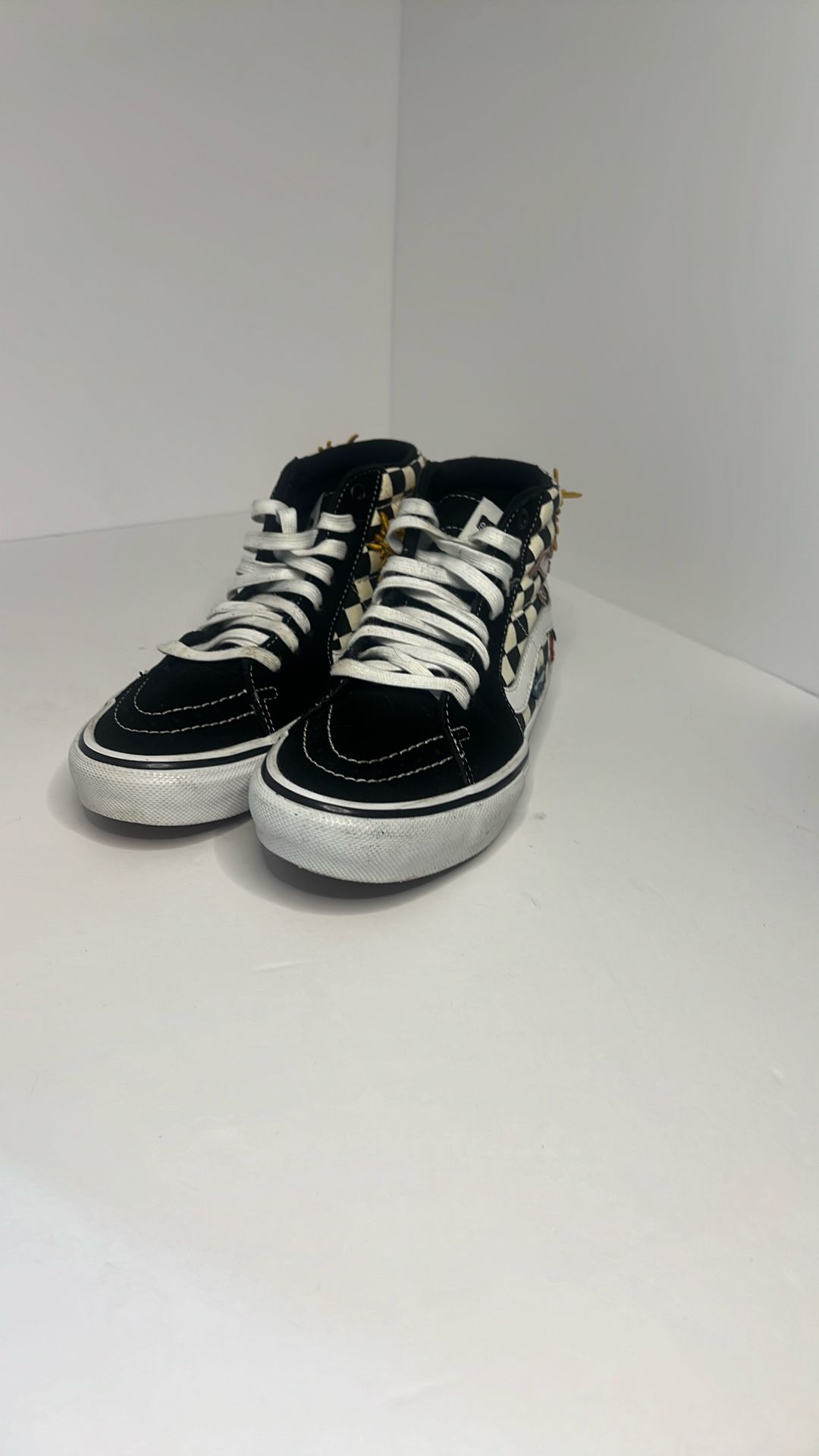 Vans- Women’s Size 8.5 Skateistan