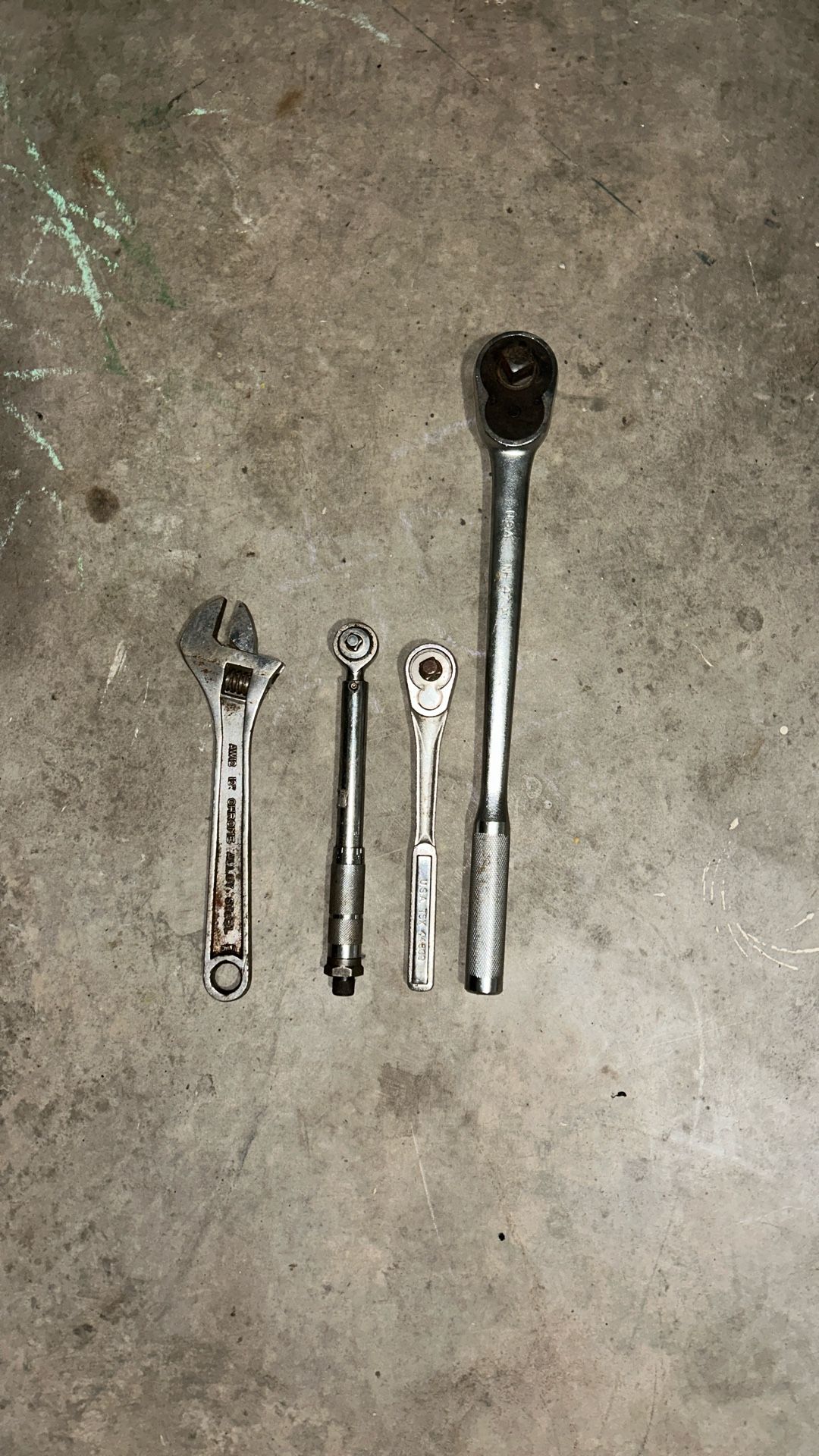 Tools/Rachets and Torque Wrench